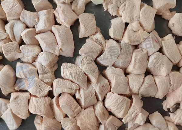 雞肉凍干，食品凍干機(jī)應(yīng)用于雞肉真空冷凍干燥